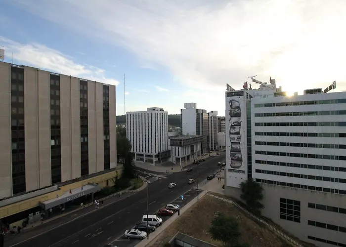 Lisbon Malhoa - Terrace & Garage * Лиссабон