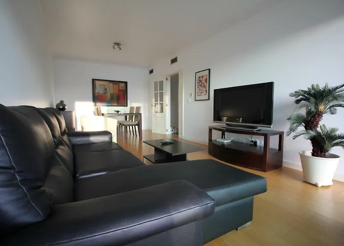 Lisbon Malhoa - Terrace & Garage Апартаменты *